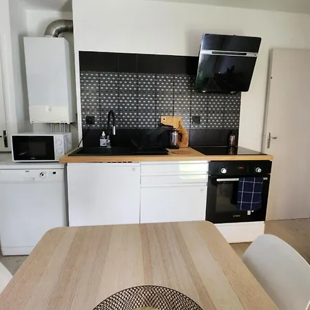 Cosy Apartment, Proximite A Pied